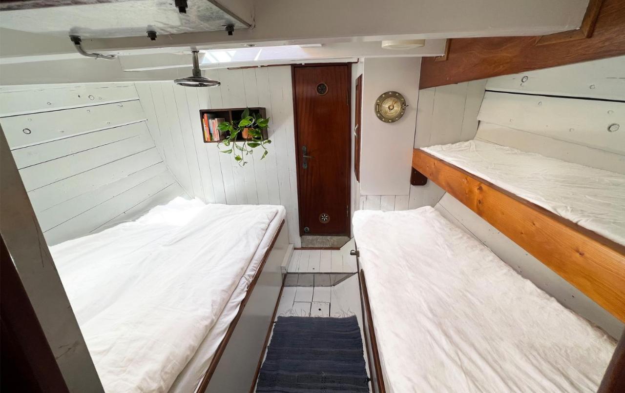 Varra Water - Unique Boat Accomodation - Bornholm Neksø Buitenkant foto