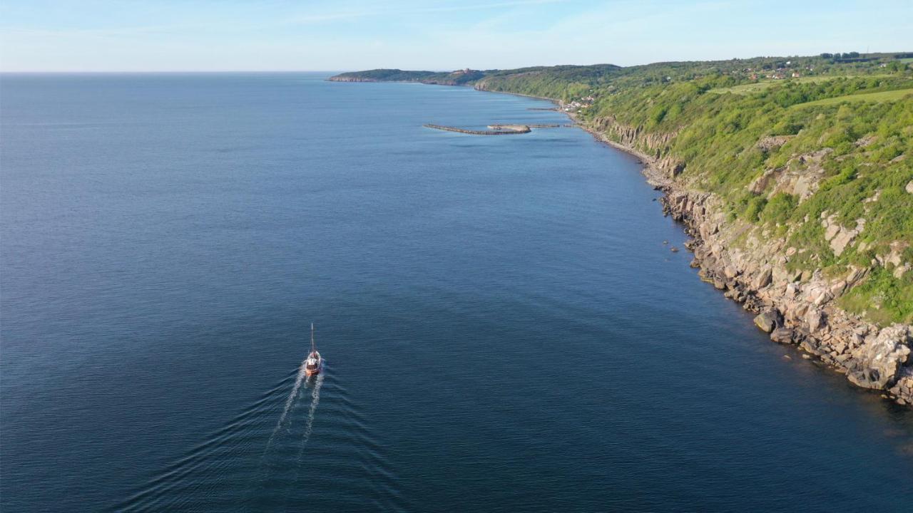 Varra Water - Unique Boat Accomodation - Bornholm Neksø Buitenkant foto